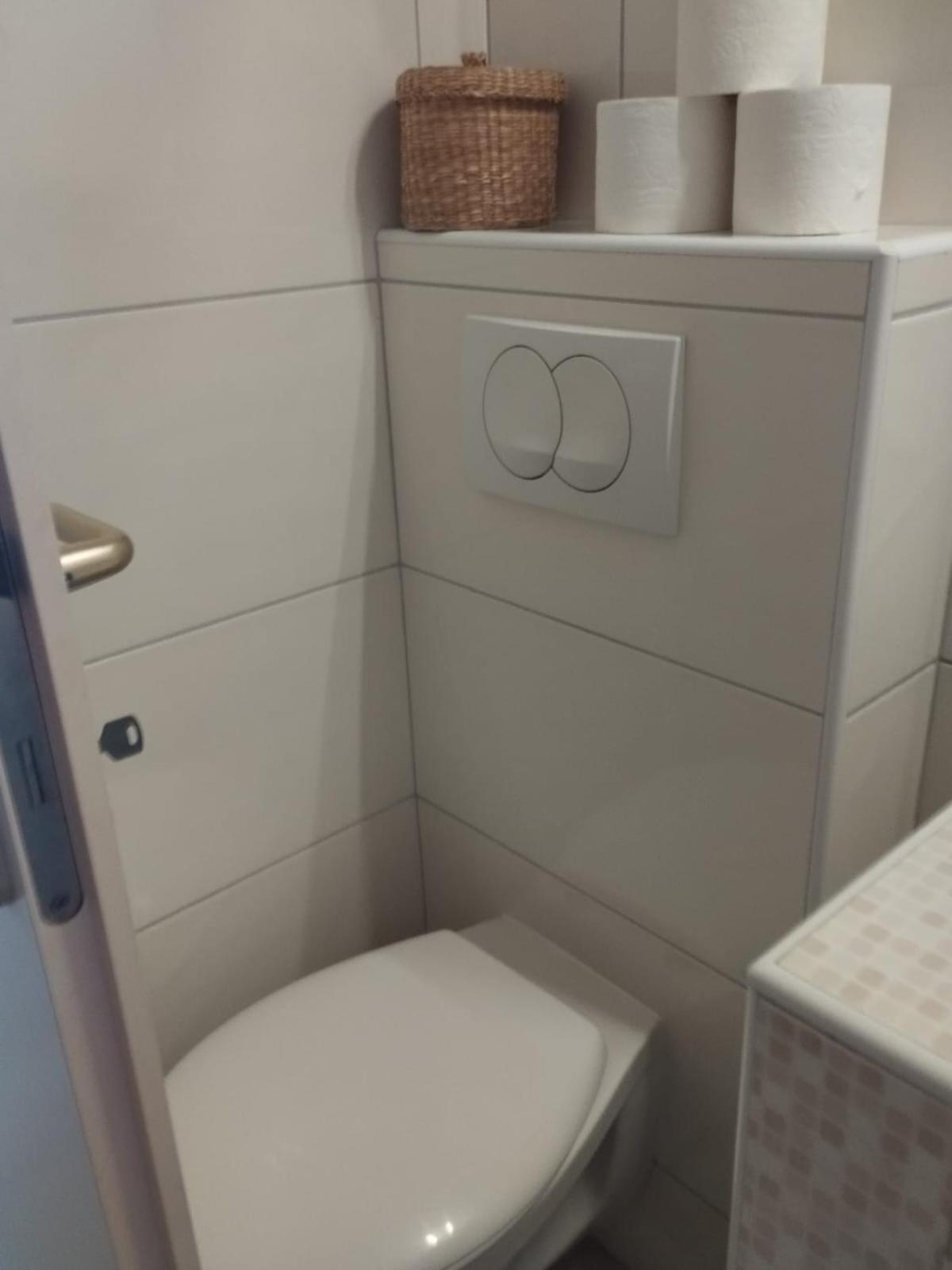 Apartments Lucia Паг Экстерьер фото
