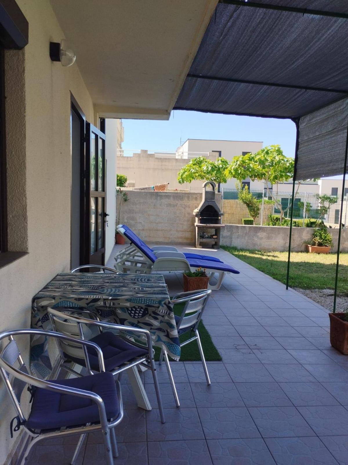 Apartments Lucia Паг Экстерьер фото